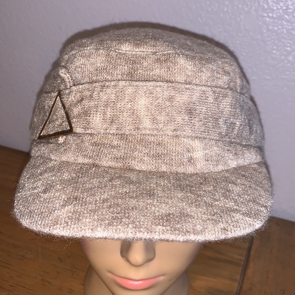 D&Y elastafit beige brown cadet cap - Picture 2 of 7